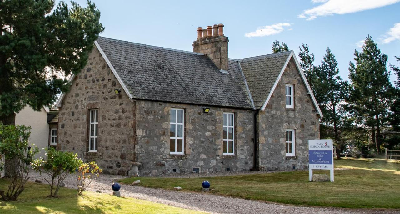 Dava School House Bed & Breakfast Grantown-on-Spey ภายนอก รูปภาพ