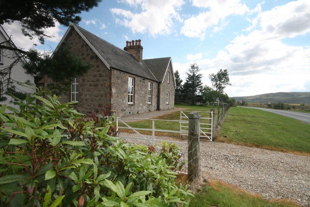 Dava School House Bed & Breakfast Grantown-on-Spey ภายนอก รูปภาพ