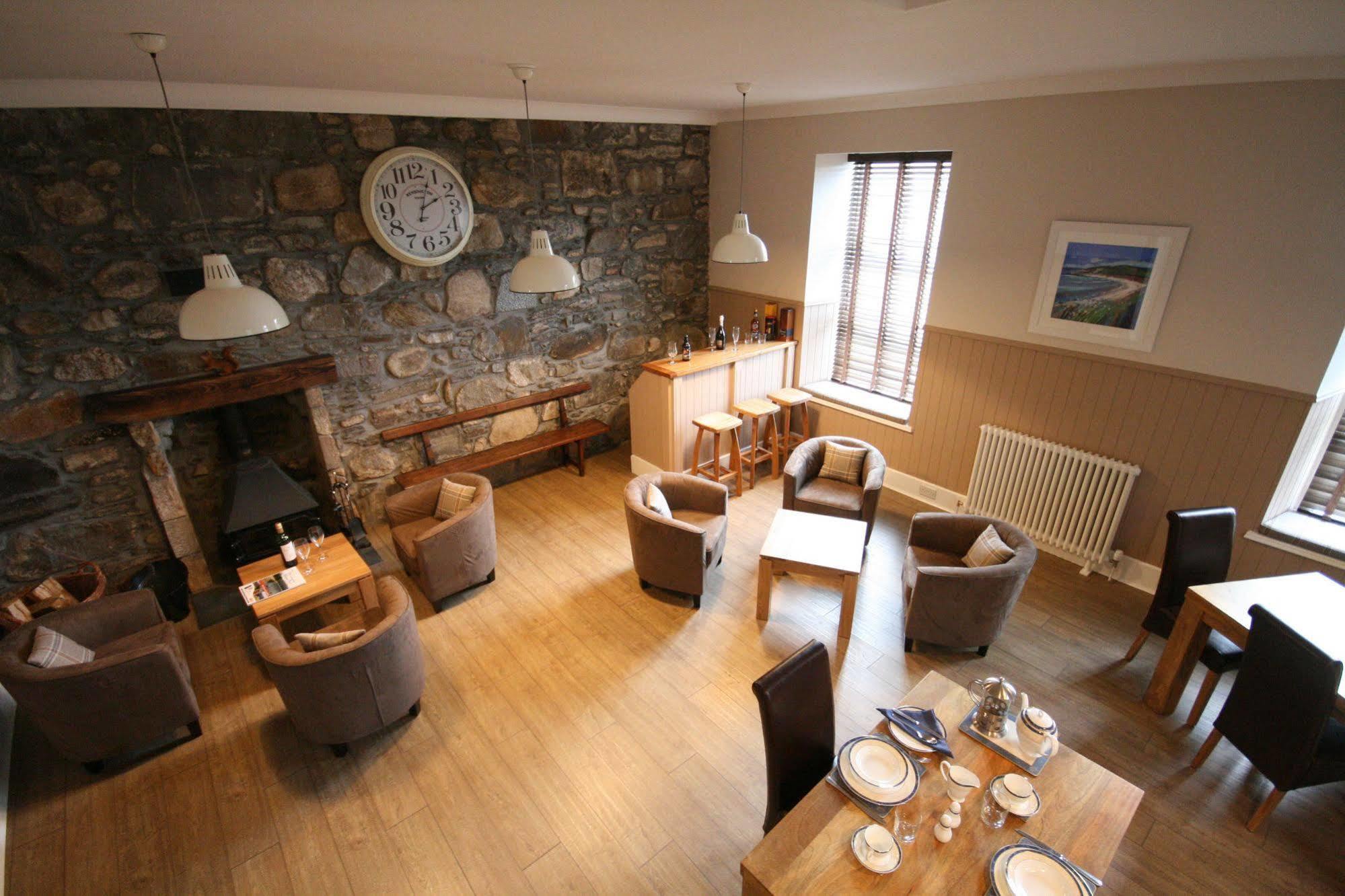 Dava School House Bed & Breakfast Grantown-on-Spey ภายนอก รูปภาพ